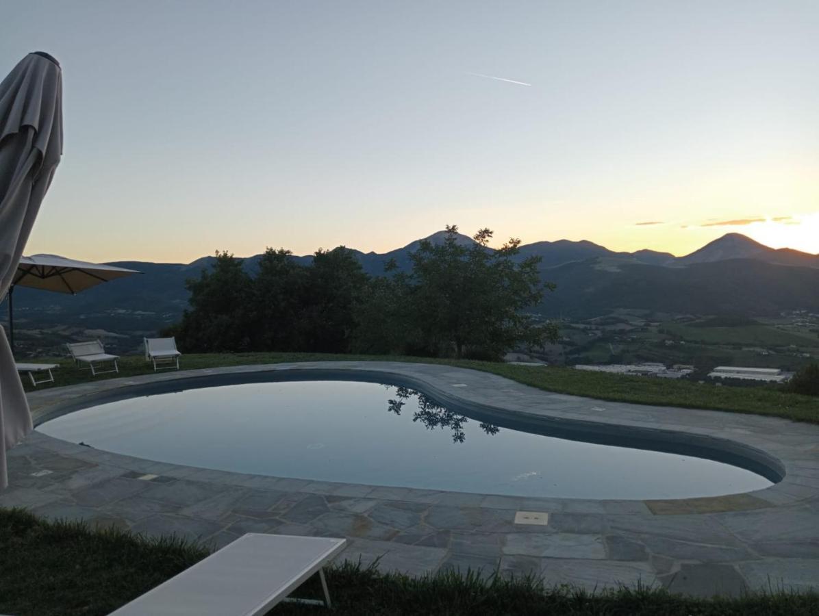 Agriturismo Valdifiori Sassoferrato エクステリア 写真